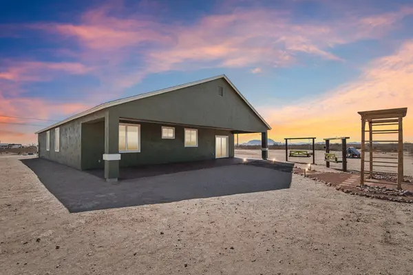 37860 W Minnezona Ave, Tonopah, AZ 85354