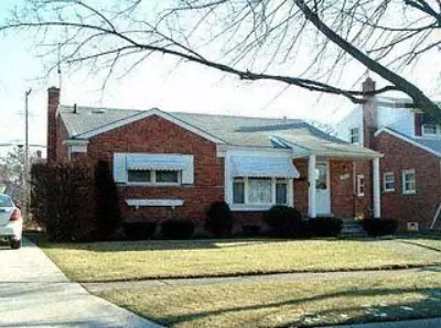 Redford, MI 48240-2126,17350 Glenmore