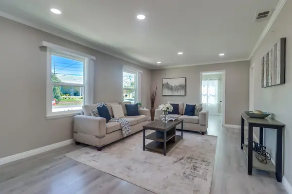3340 Conduit Rd, Bonita, CA 91902