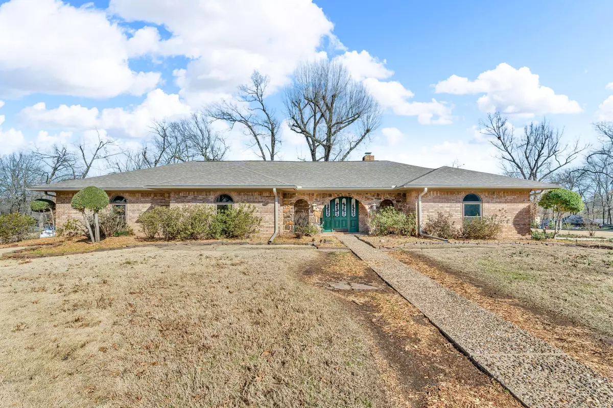 Fort Smith, AR 72903-5817,10900 Hunters Point Rd