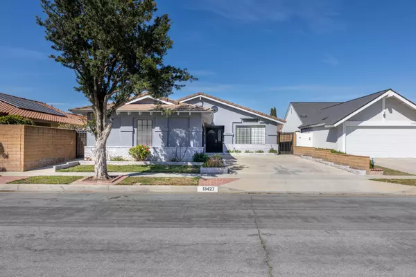 13427 Reva Cir, Cerritos, CA 90703-8920