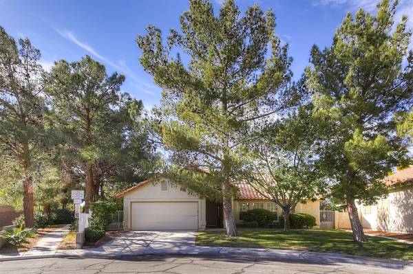 207 South White Cloud Circle, Henderson, NV 89074