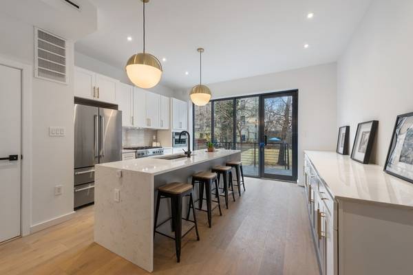 563 Putnam Ave, Brooklyn, NY 11221