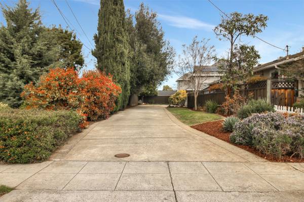 729 Dartshire Way, Sunnyvale, CA 94087