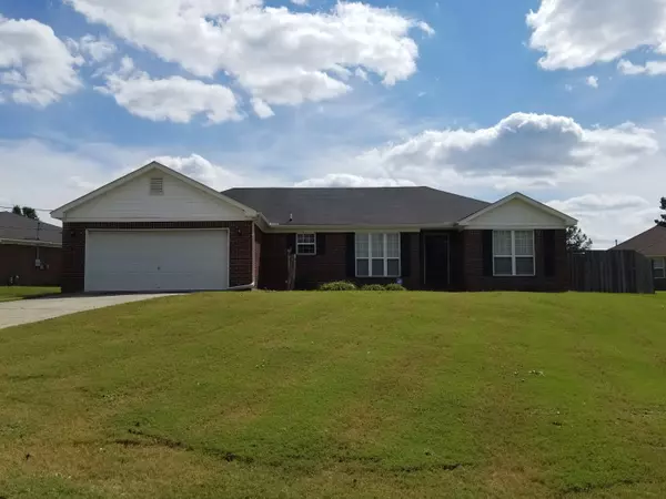 2902 Gingrich Ct, Hephzibah, GA 30815