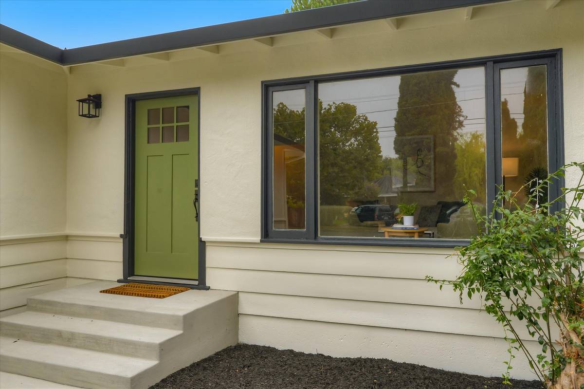 1348 Henderson Ave, Menlo Park, CA 94025