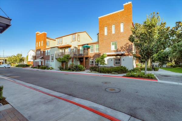 330 Bautista Pl, San Jose, CA 95126
