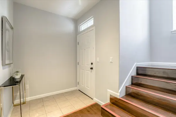 330 Bautista Pl, San Jose, CA 95126
