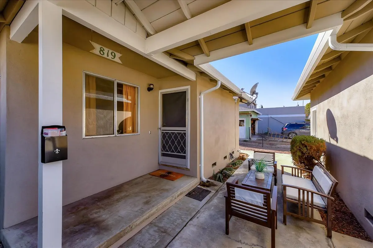 819 Harrison St, Santa Clara, CA 95050