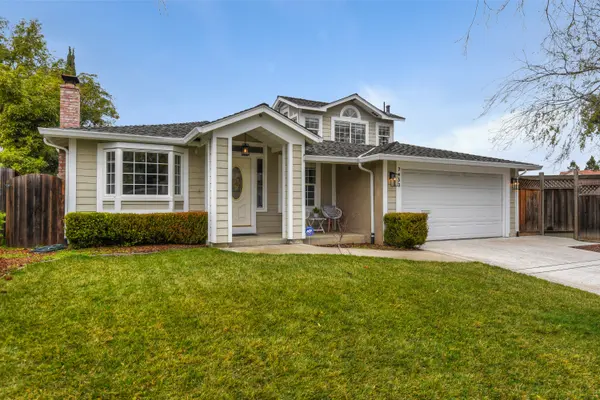 7453 Kingsbury Place, Cupertino, CA 95014