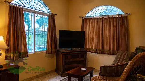 BMLS-1028 Bungalow House