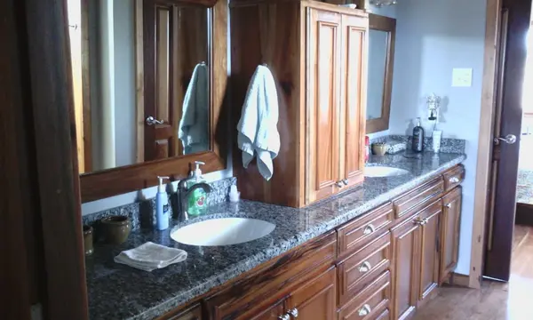 BMLS-1037 Heatherington Home
