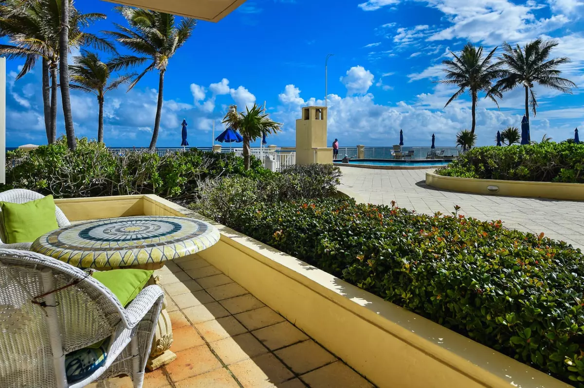 South Palm Beach, FL 33480,3475 South Ocean Boulevard #109