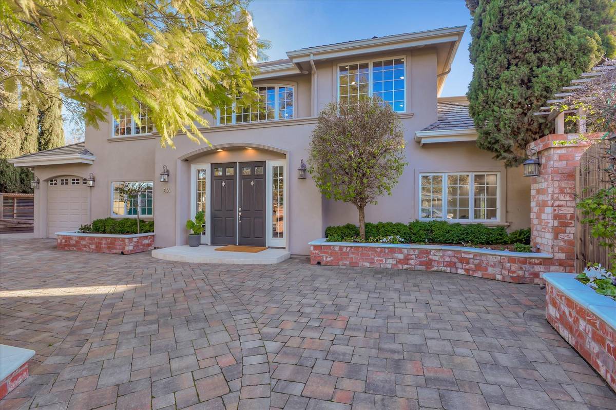 816 Bruce Drive, Palo Alto, CA 94303