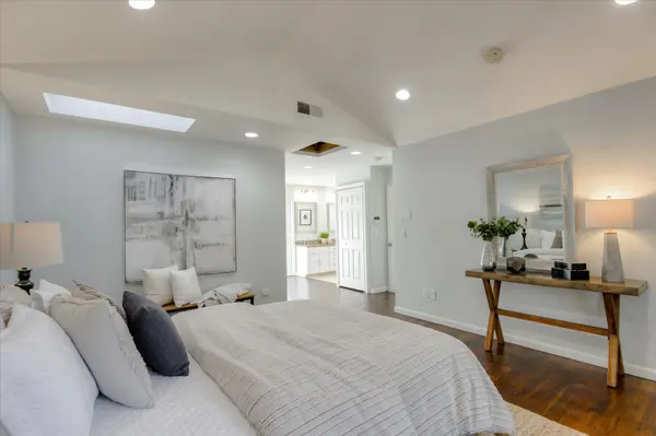 816 Bruce Drive, Palo Alto, CA 94303