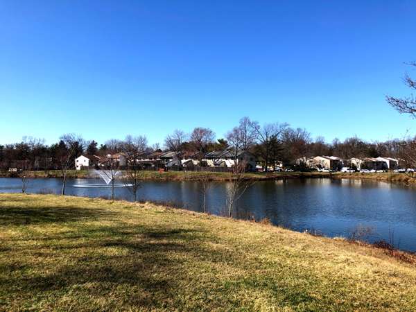 207 North Cottage Road, Sterling, VA 20164