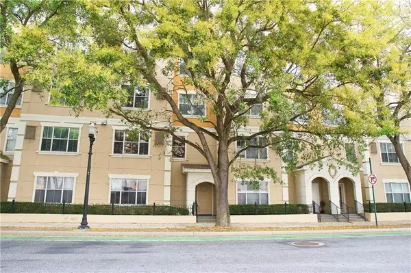 202 E SOUTH STREET Unit #1045, ORLANDO, Florida 32801