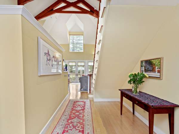 17 Bertwell Road, Lexington, MA 02420