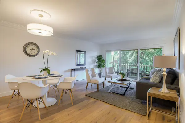 2315 Eastridge Avenue #725, Menlo Park, CA 94025