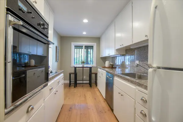2315 Eastridge Avenue #725, Menlo Park, CA 94025