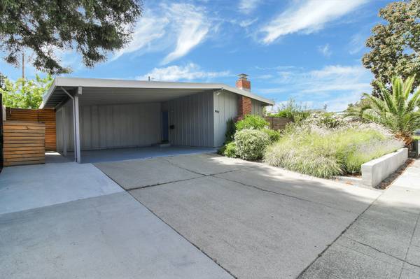 857 Tamarack Lane, Sunnyvale, CA 94086