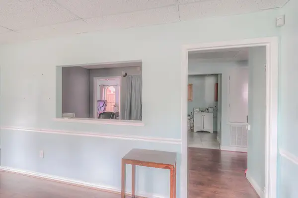 416 South Johnson Street #Commercial, Alvin, TX 77511