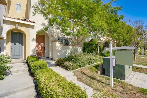 1977 Hillebrant Place, Santa Clara, CA 95050