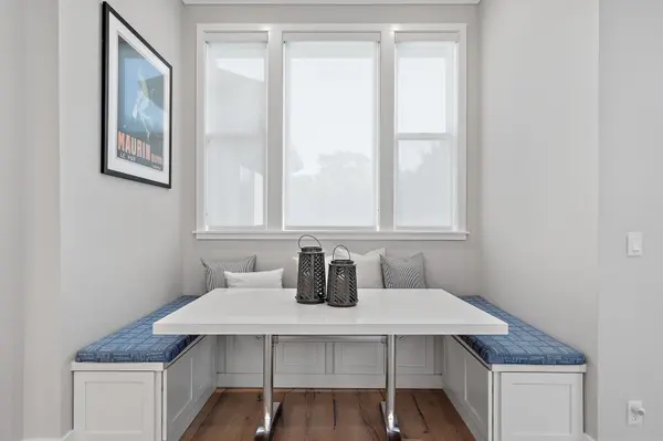 754 Edge Lane, Los Altos, CA, USA