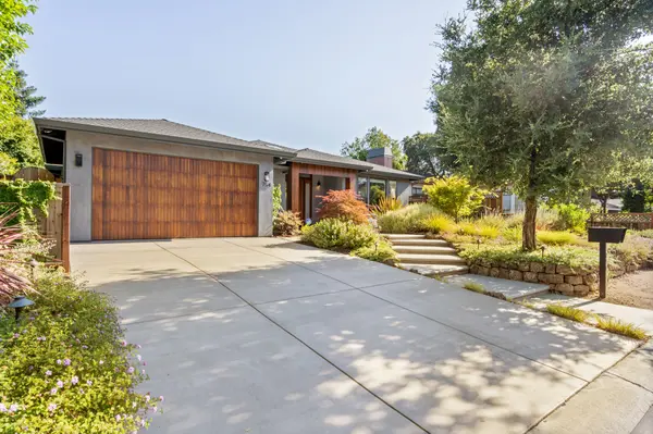 754 Edge Lane, Los Altos, CA, USA