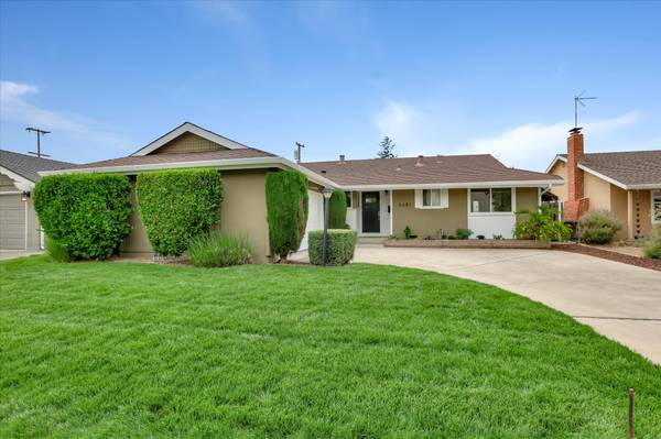 5681 Waltrip Ln, San Jose, CA 95118