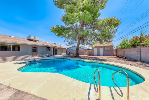 6425 Hill View Ave, Las Vegas, NV 89107