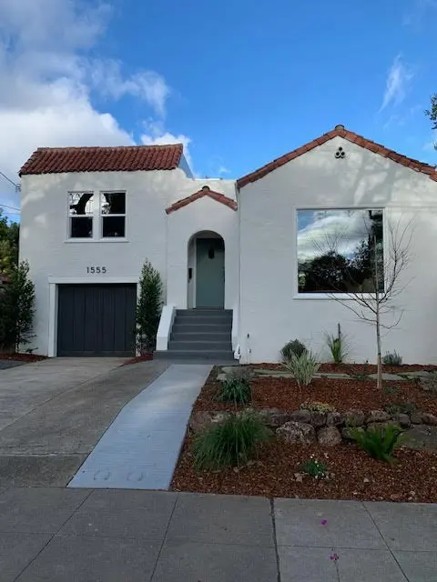 1555 Alma St, Palo Alto, CA 94301