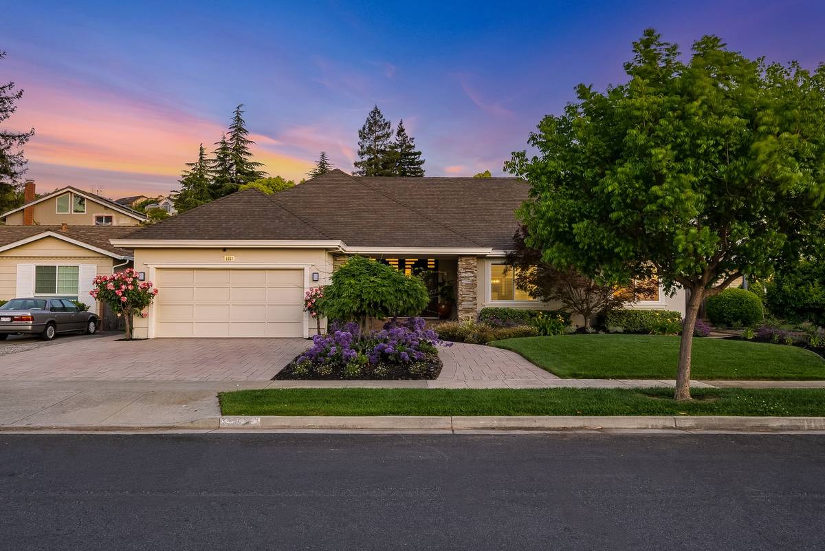 6937 Maiden Ln MLS A1621896885 The Brad Gill Team NextHome L...