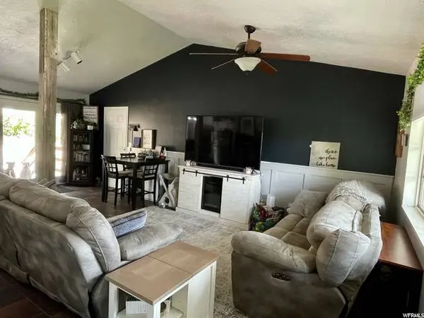 992 N MAHOGANY DR, Pleasant Grove, UT 84062