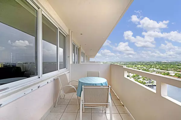 3233 NE 34th ST 1704, Fort Lauderdale, FL 33308