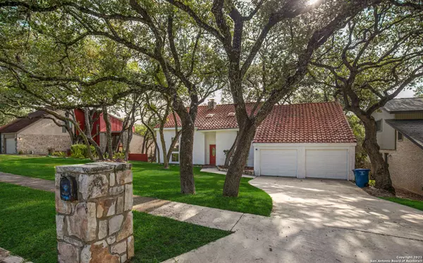 3246 Swandale Dr, San Antonio, TX 78230