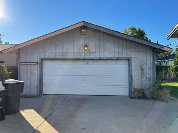 5532 Whitney AVE, Carmichael, CA 95608