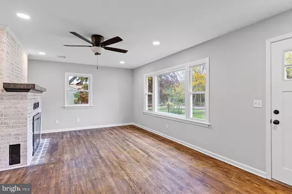 1760 OLD COOCHS BRIDGE RD, Newark, DE 19702