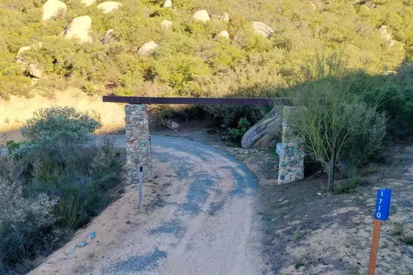 1710 Mother Grundy Truck TRL, Jamul, CA 91935