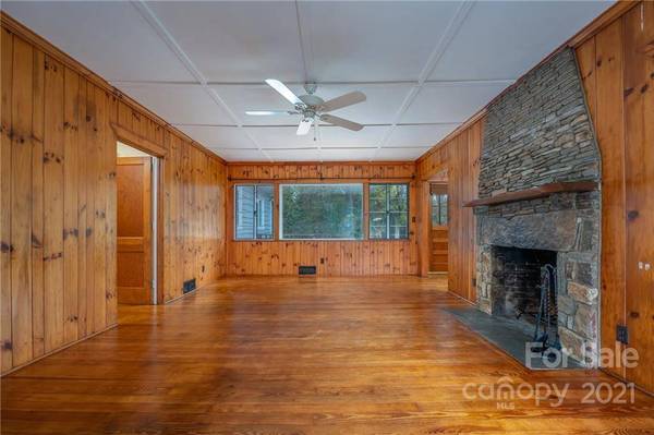 280 Pine Crest Lane, Tryon, NC 28782