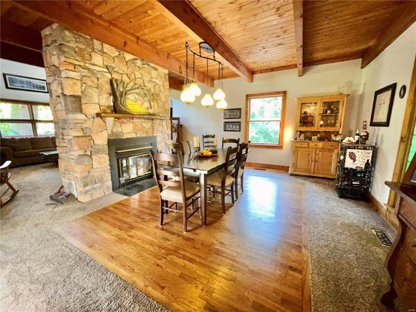 3035 Stipes, Edwardsville, IL 62025