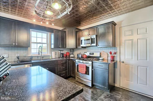 471 GRAYSTONE CT, Palmyra, PA 17078