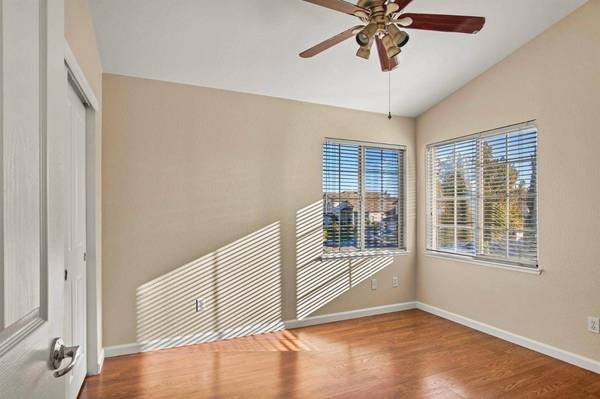 2099 Lara LN, Tracy, CA 95377