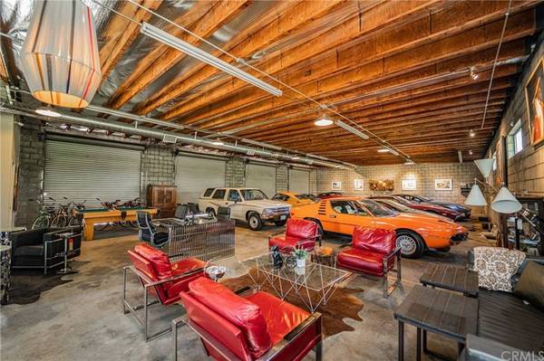 1500 W Phillips BLVD, Pomona, CA 91766