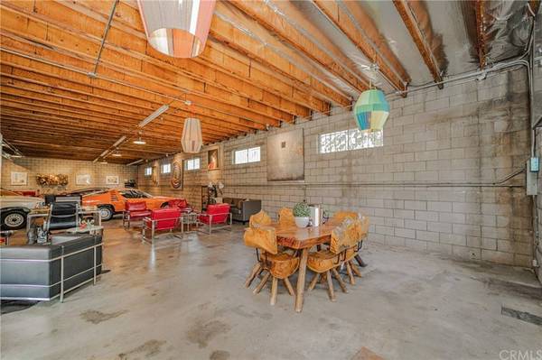 1500 W Phillips BLVD, Pomona, CA 91766