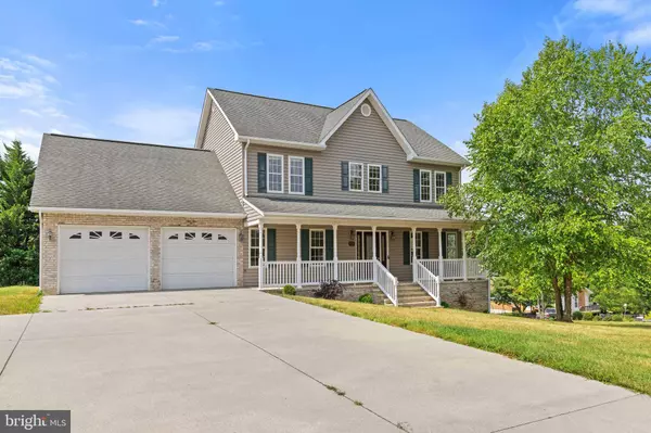 802 OX RD, Woodstock, VA 22664