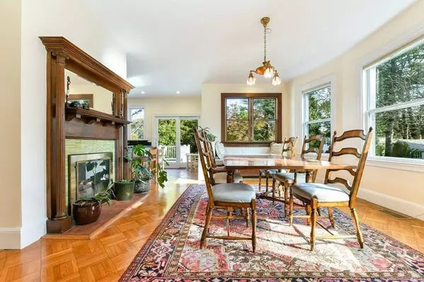 19 Primrose St, Boston, MA 02131