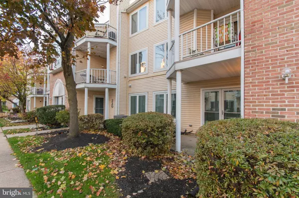 220 JENNIFER CT #1203, Levittown, PA 19057