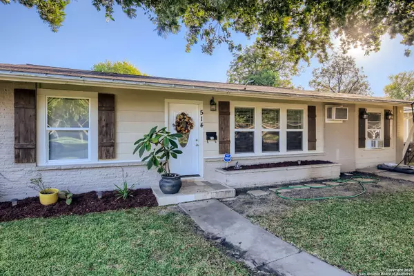 514 DRESDEN DR, San Antonio, TX 78213-3603