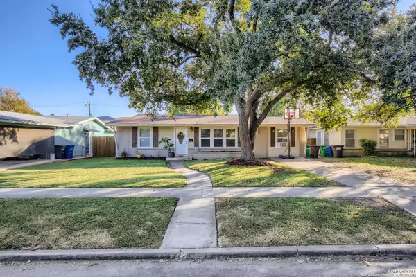 514 DRESDEN DR, San Antonio, TX 78213-3603